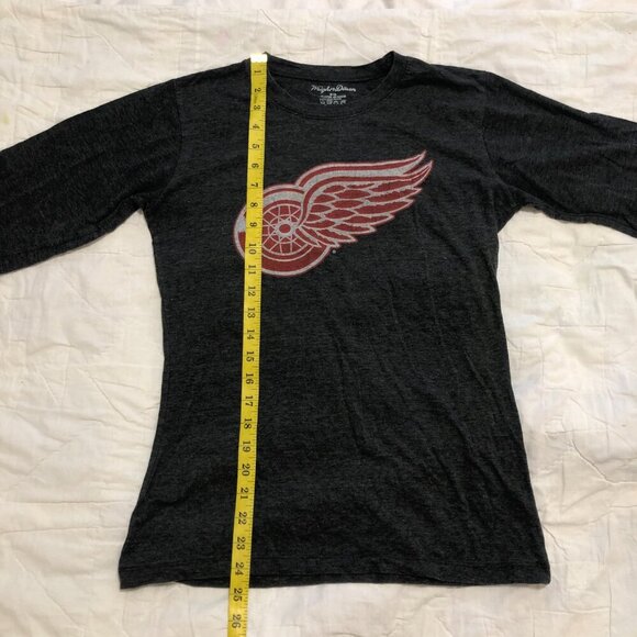 3/$25 ❥ NHL Detroit Red Wings Hockey Long-Sleeve Cotton Stretch Logo Tee XL - Picture 12 of 13